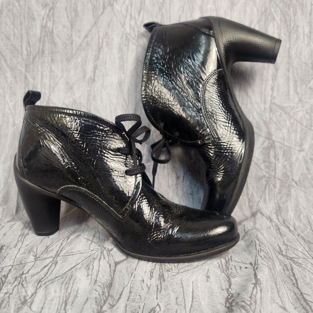 ECCO Sculptured 65 Women’s Black Patent Leather Ankle Boots EU 40 US 9-9.5 Box